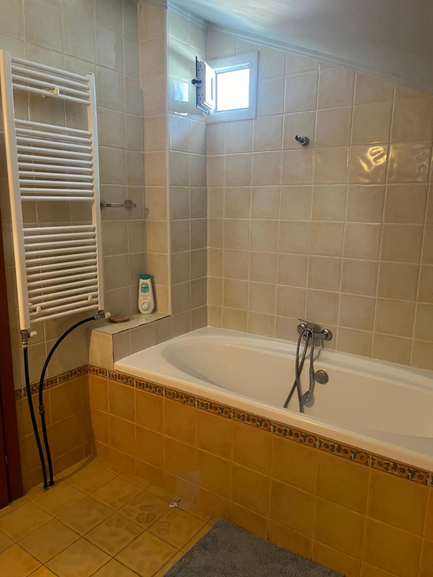 Attic Family Apartment Παραλία Διονυσίου Εξωτερικό φωτογραφία